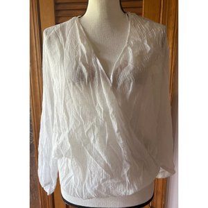 Love Kuza Womens White Crossover Blouse -- Small